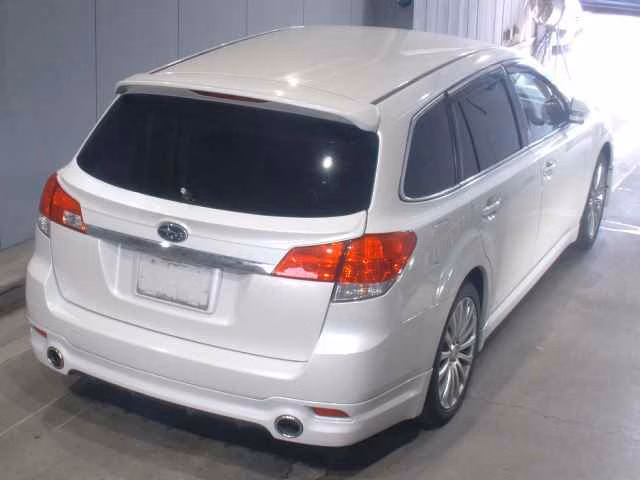 SUBARU LEGACY