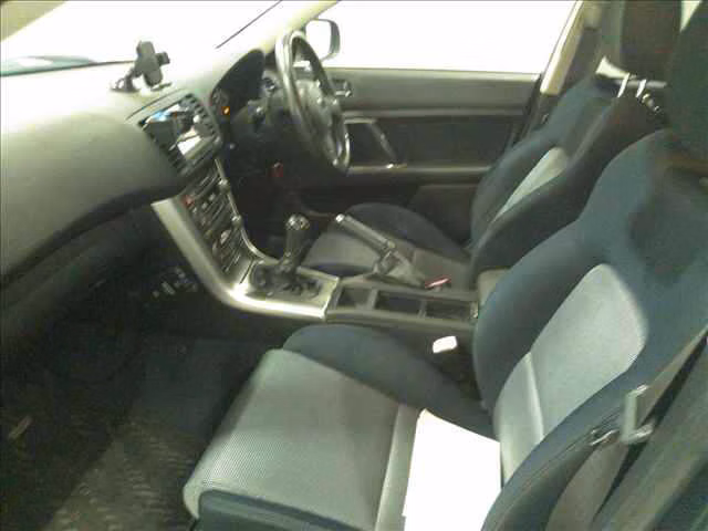 SUBARU LEGACY B4