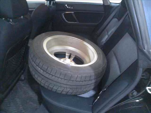 SUBARU LEGACY B4