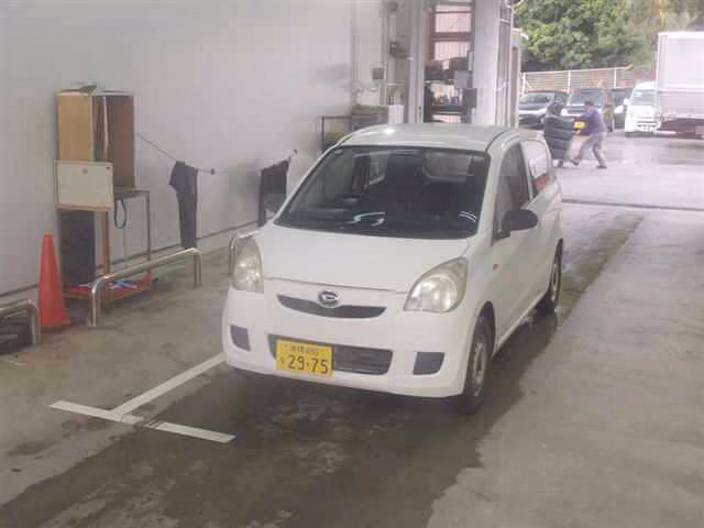 DAIHATSU MIRA