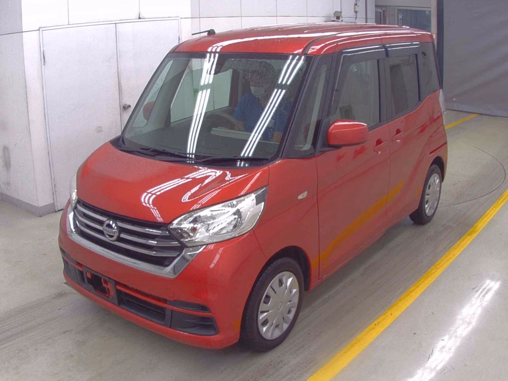 NISSAN DAYZ ROOX