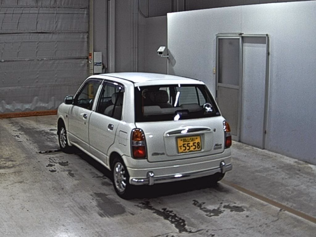 DAIHATSU MIRA GINO