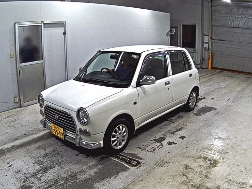 DAIHATSU MIRA GINO