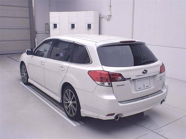 SUBARU LEGACY