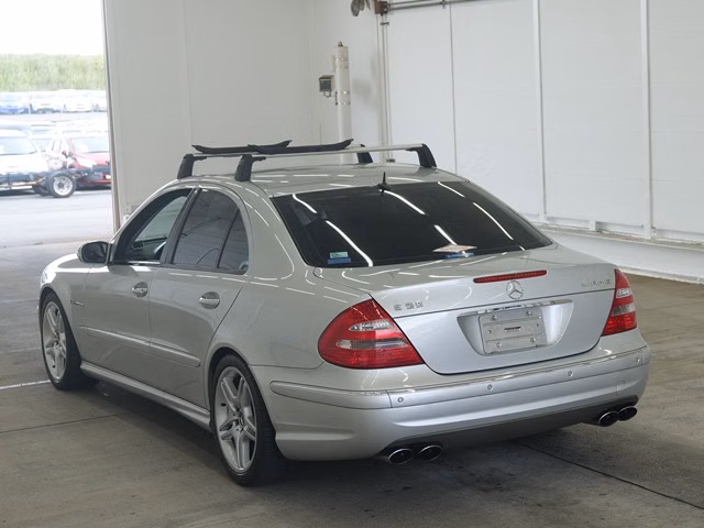 MERCEDES-BENZ E-CLASS