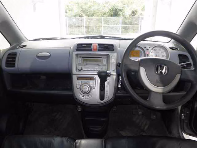 HONDA LIFE