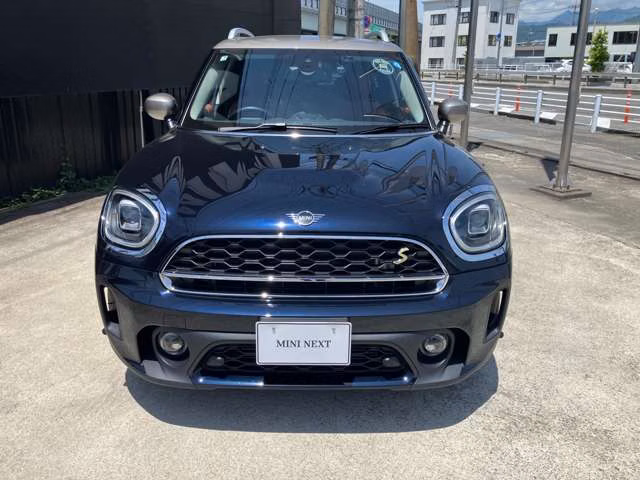 MINI CROSSOVER