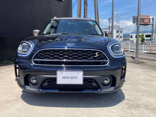 MINI CROSSOVER