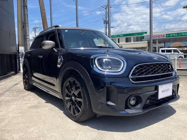 MINI CROSSOVER
