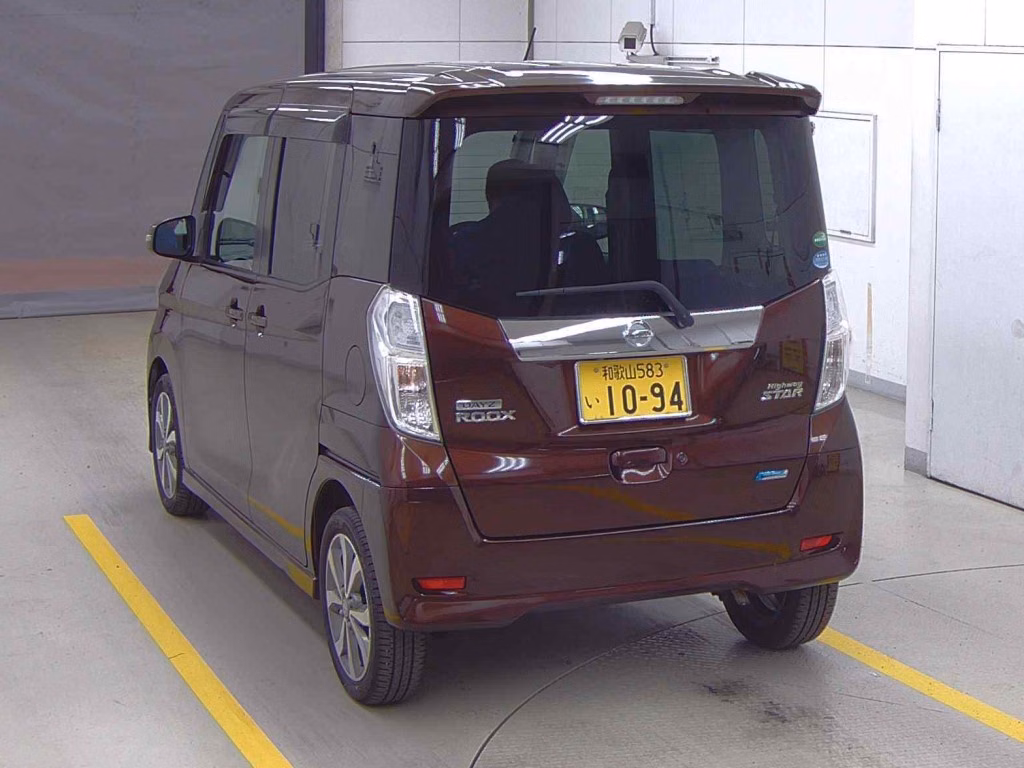 NISSAN DAYZ ROOX