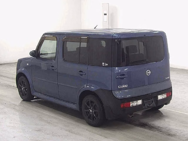 NISSAN CUBE