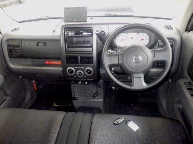 NISSAN CUBE
