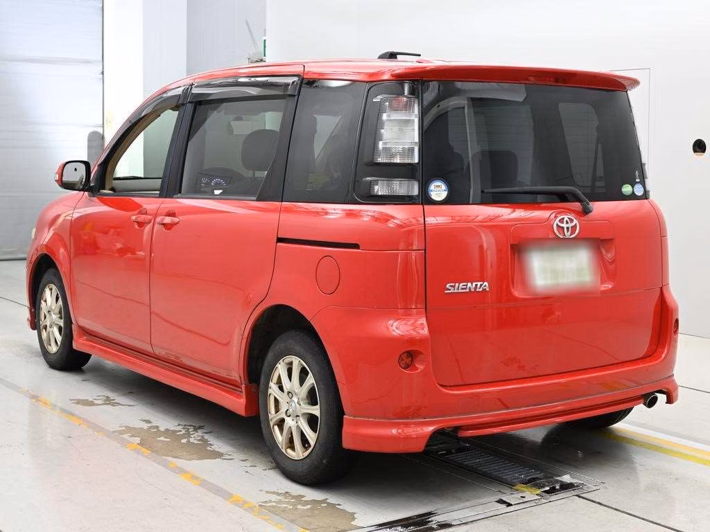 TOYOTA SIENTA