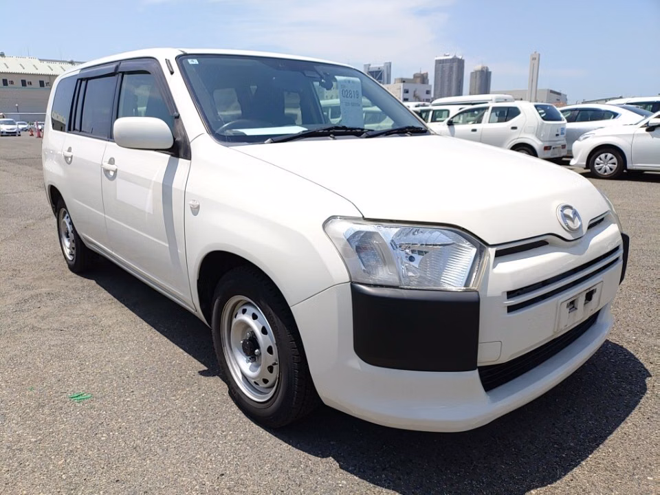 MAZDA FAMILIA