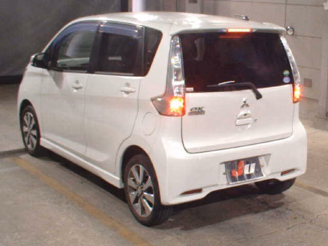 MITSUBISHI EK CUSTOM