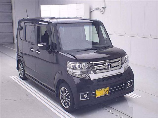HONDA N-BOX