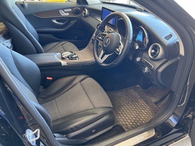 MERCEDES-BENZ C-CLASS