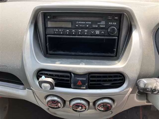 MITSUBISHI I