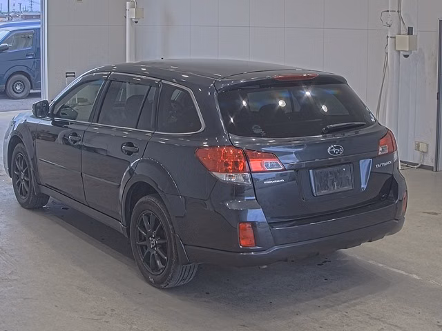 SUBARU OUTBACK