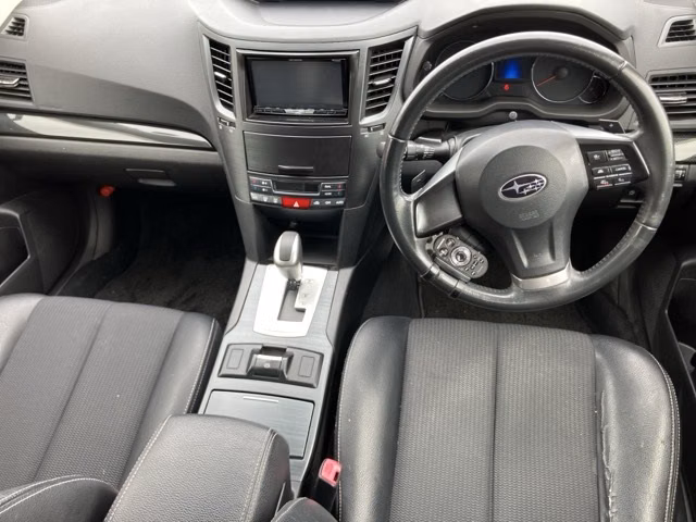 SUBARU OUTBACK