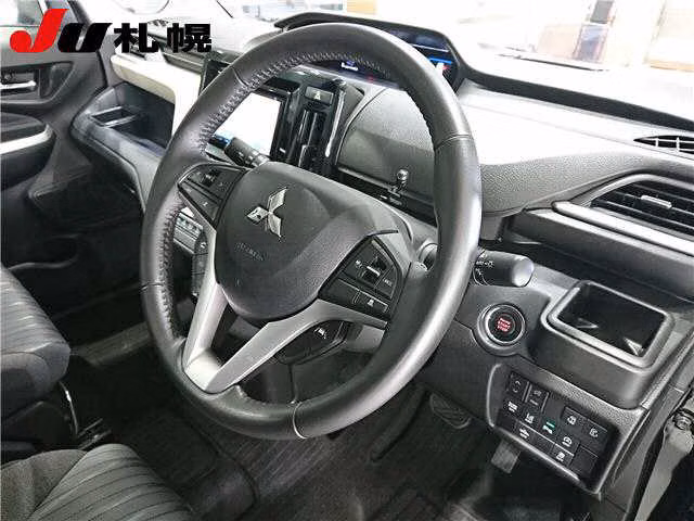 MITSUBISHI DELICA D:2