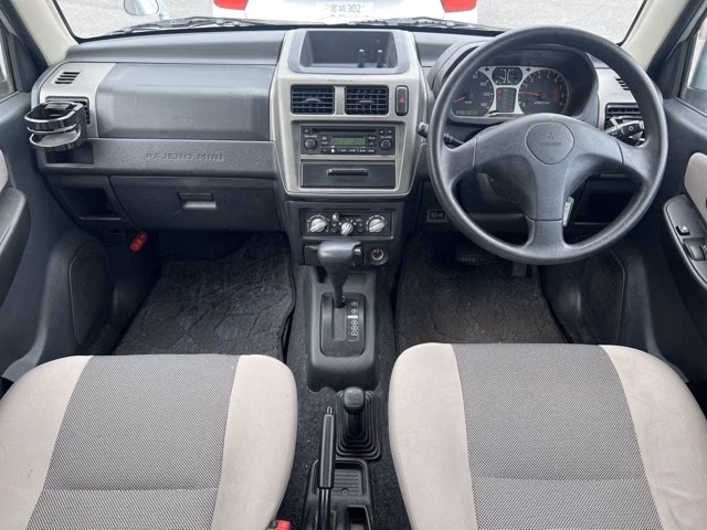MITSUBISHI PAJERO MINI