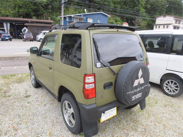 MITSUBISHI PAJERO MINI