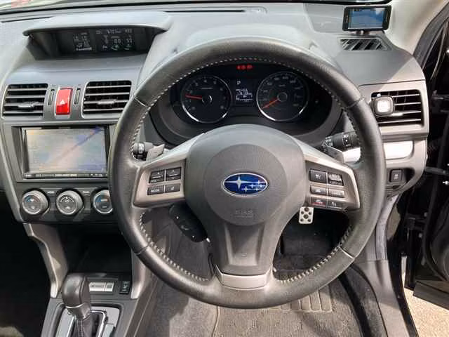 SUBARU FORESTER