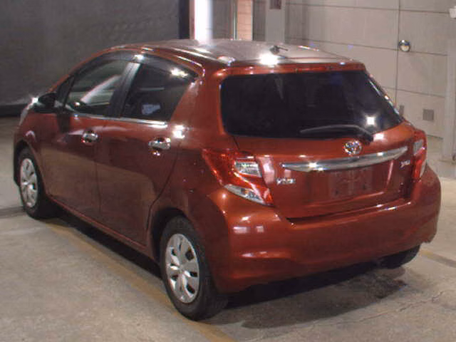 TOYOTA VITZ