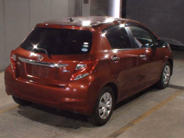 TOYOTA VITZ