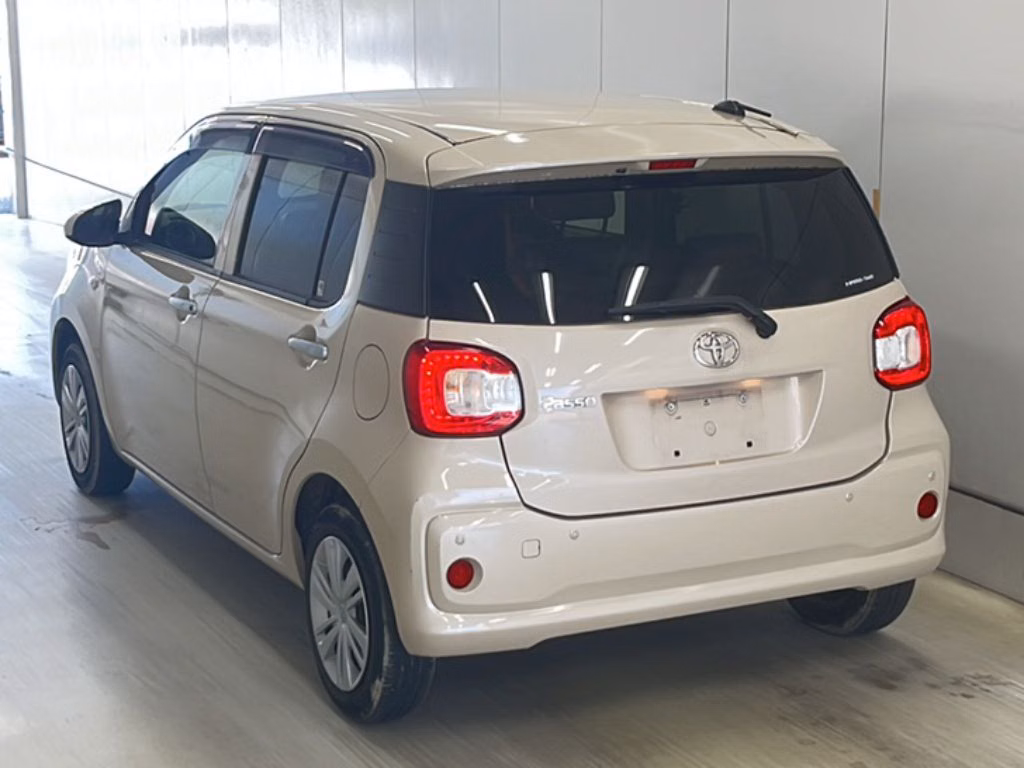 TOYOTA PASSO