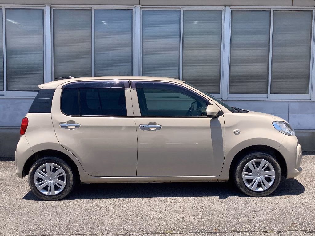 TOYOTA PASSO