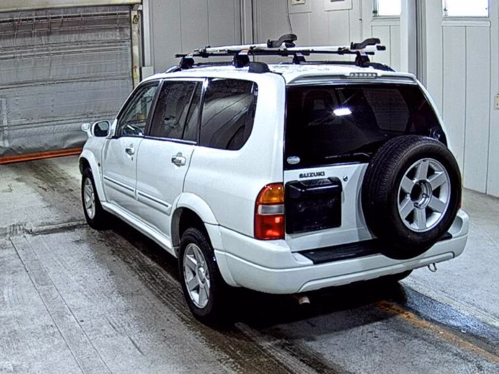 SUZUKI GRAND ESCUDO