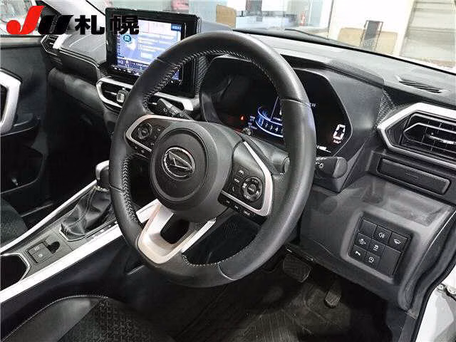 DAIHATSU ROCKY