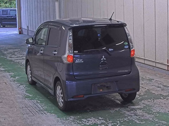 MITSUBISHI EK CUSTOM