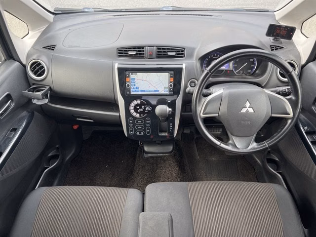 MITSUBISHI EK CUSTOM