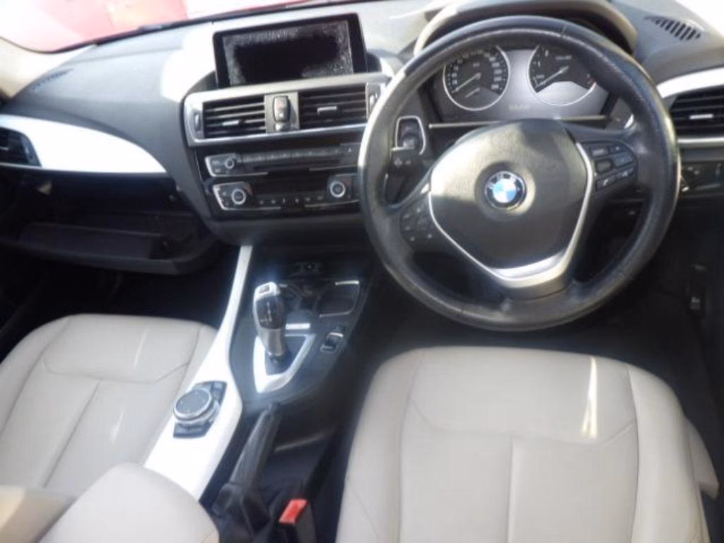 BMW 1-SERIES
