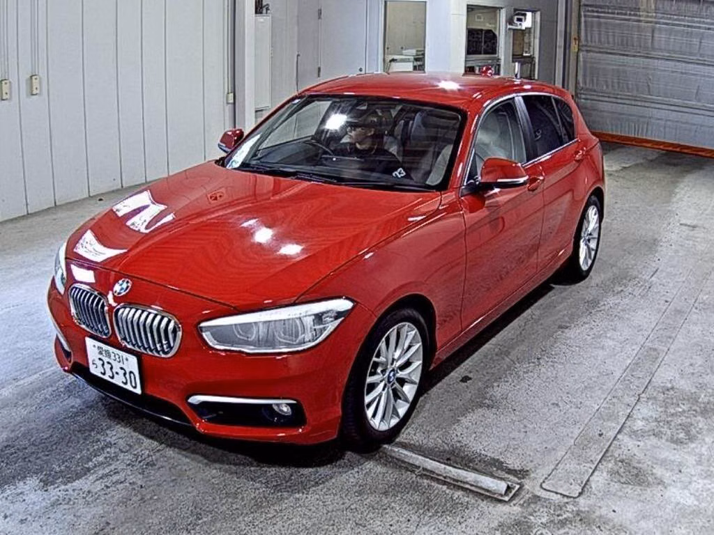 BMW 1-SERIES