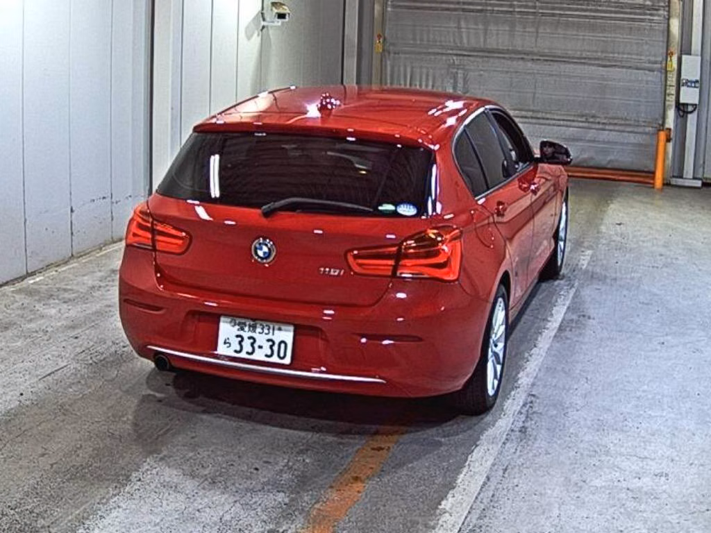 BMW 1-SERIES
