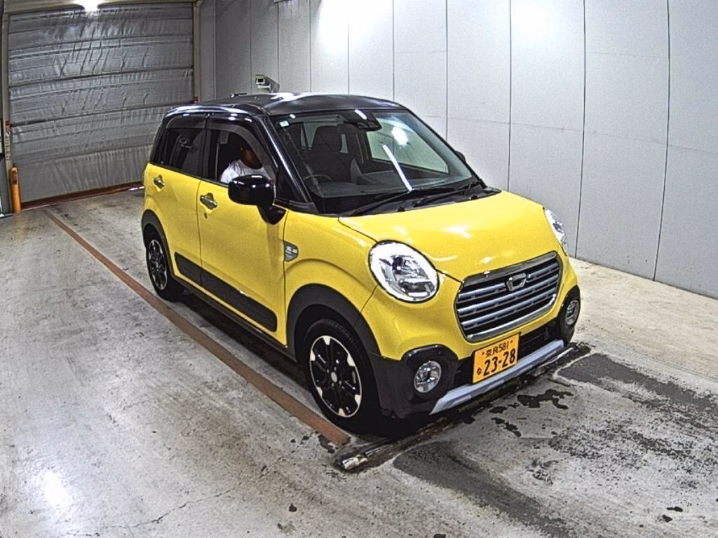 DAIHATSU CAST