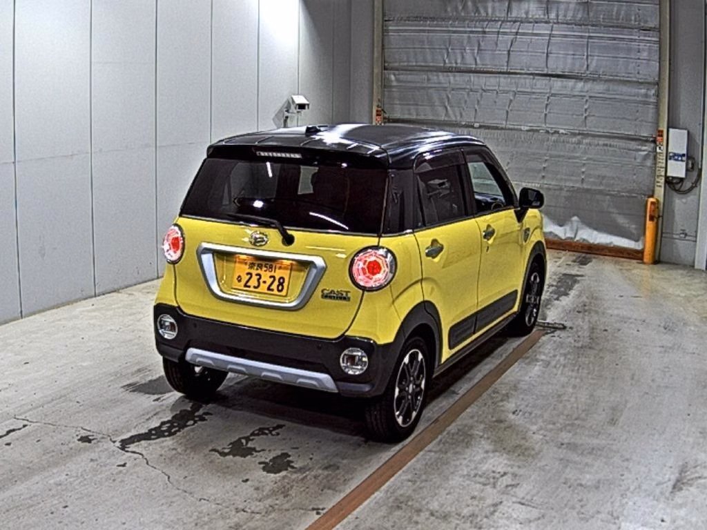 DAIHATSU CAST