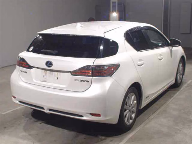 LEXUS CT200H