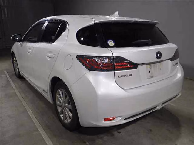 LEXUS CT200H