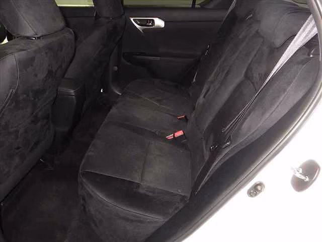 LEXUS CT200H