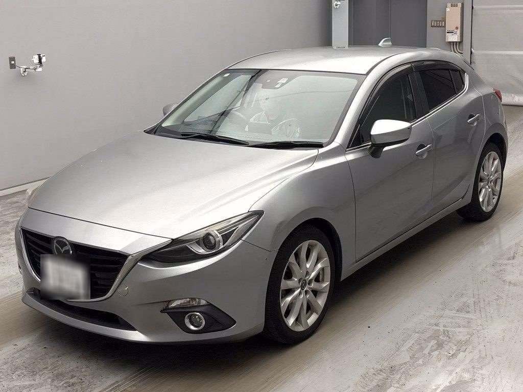 MAZDA AXELA