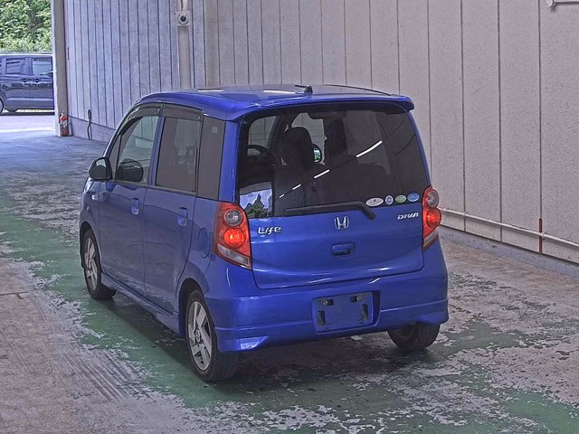 HONDA LIFE