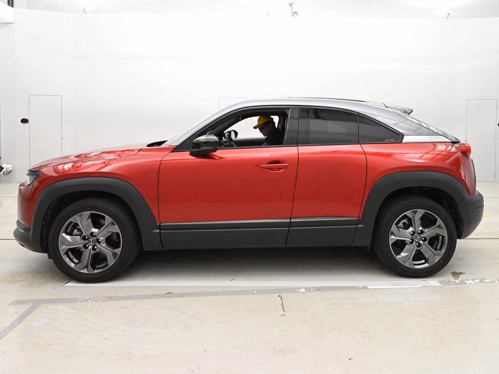 MAZDA MX-30