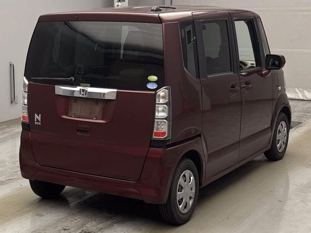 HONDA N-BOX