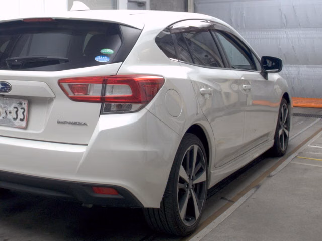 SUBARU IMPREZA