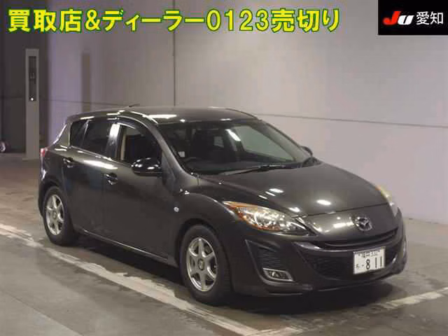MAZDA AXELA